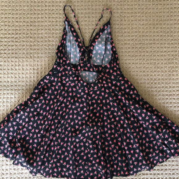 Floral Sundress - Picture 3 of 4